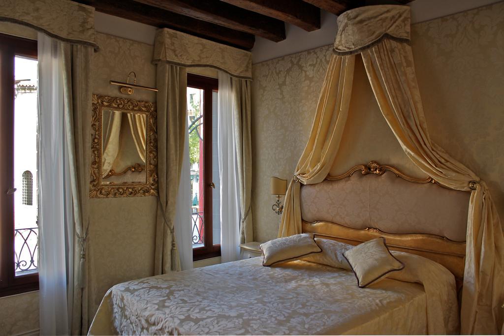 B&B Patatina Venesia Bagian luar foto