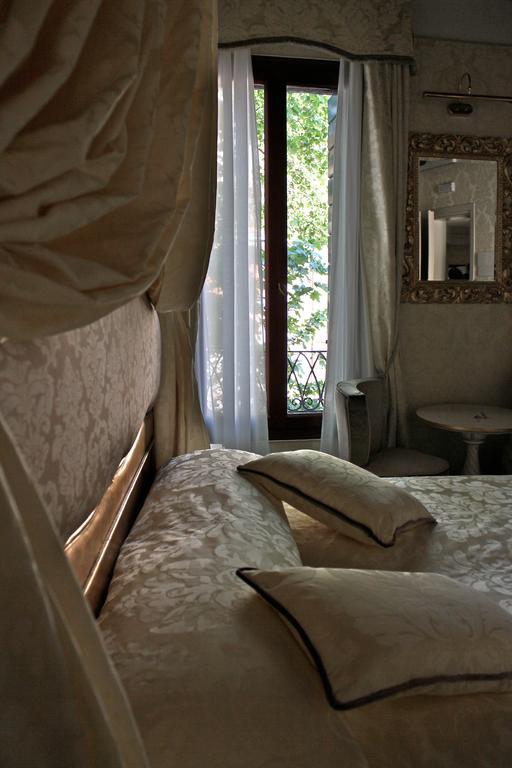B&B Patatina Venesia Bagian luar foto